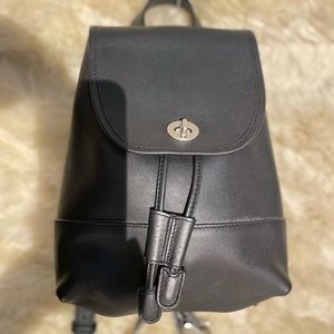 Vintage Coach 9960 Black Leather Day Pack Backpack